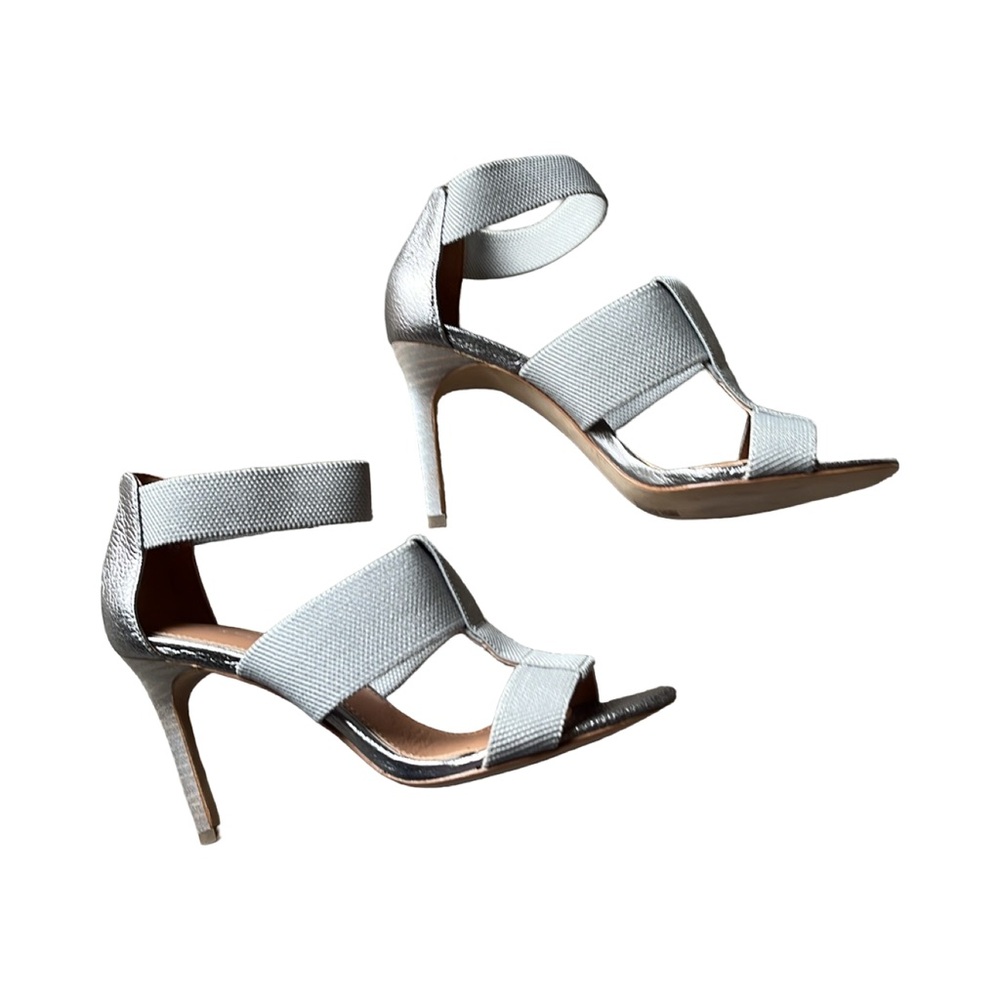 Elie Tahari Gray Textured Women's Sandals